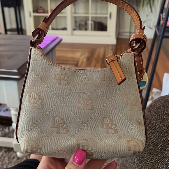 Vintage dooney and Bourke! - Picture 3 of 3